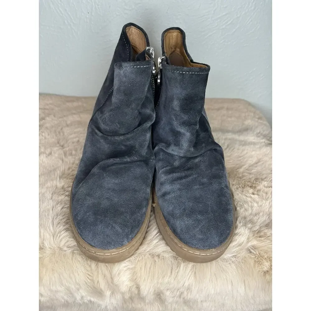 Sofft Siri Suede Waterproof Wedge Heel‎ Boot in Dark Blue Size 8.5
